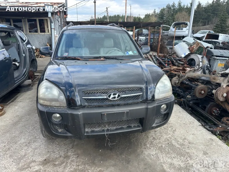 Hyundai Tucson crdi 4WD НА ЧАСТИ, снимка 1