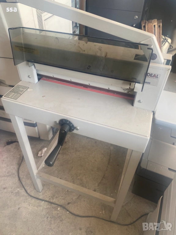 Kниговезки нож / гилотина за хартия / IDEAL, снимка 1