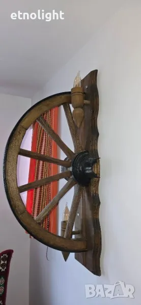 Стенни лампи-аплици от автентични колела на каруци с ръчно изработени дървени чашки!!!, снимка 1