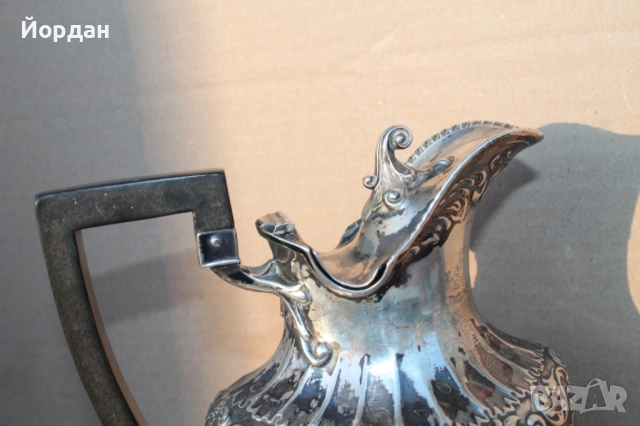 Сребърна английска кана, снимка 7 - Антикварни и старинни предмети - 53999439