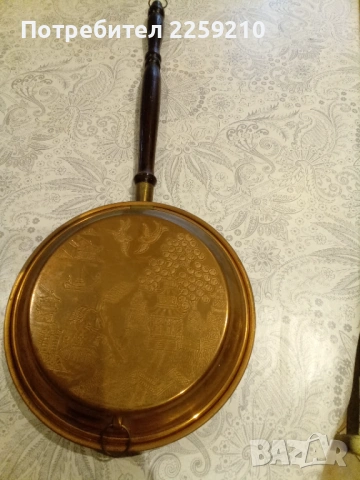 Винтидж медно-сива грейка за легло с шарка на  китайски пейзаж , снимка 2 - Антикварни и старинни предмети - 53339832