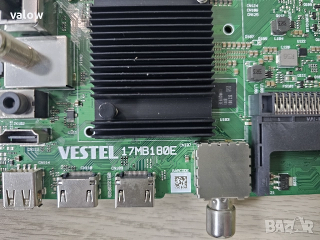 Main Board 17MB180E Hitachi 55HK5300W счупен панел, снимка 2 - Части и Платки - 52659305