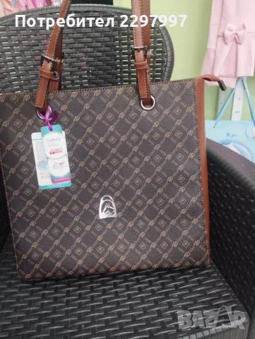 НАМАЛЕНИ Дамски чанти Berlina, снимка 3 - Чанти - 47351546