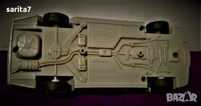 Бял метален модел на кола кабрио мерцедес / mercedes cabrio, снимка 4 - Колекции - 34346239