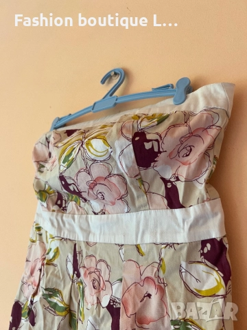 Уникална бяла рокля с флорален мотив на цветя S размер 95% памук с цип на гърба 🤍🌸, снимка 3 - Рокли - 51808989