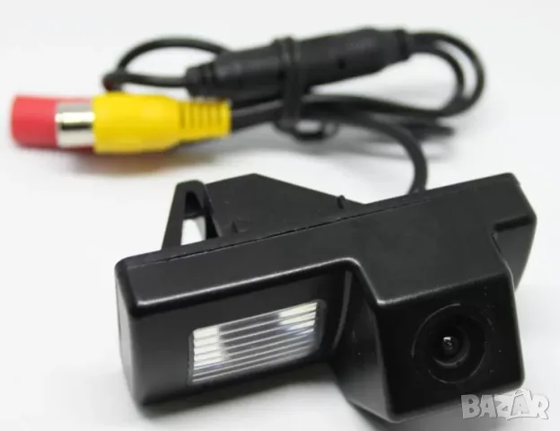 Камера за задно виждане с размер 69x30mm