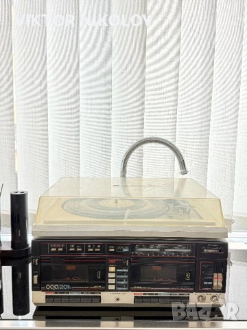 Грамофон Ариа + усилвател 