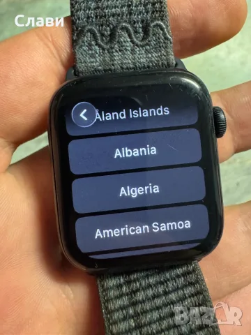 apple watch se 44mm, снимка 2 - Смарт гривни - 56237016