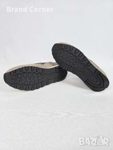 Нови Reebok Classic Leather №42, снимка 5 - Маратонки - 54290760