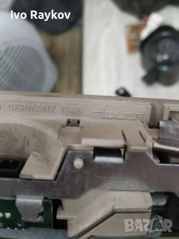 Централен плафон Audi A6 C5 4B0 947 111 , снимка 4 - Части - 52430754