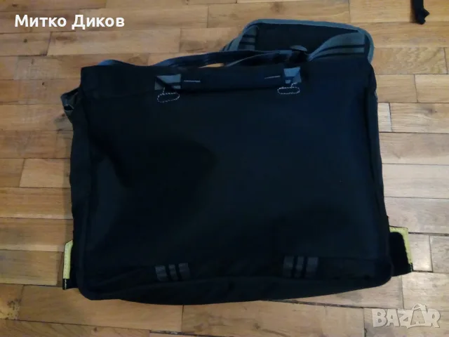 Самсоните чанта за лаптоп документи или друго нова 47х30х13см, снимка 5 - Чанти - 55992324
