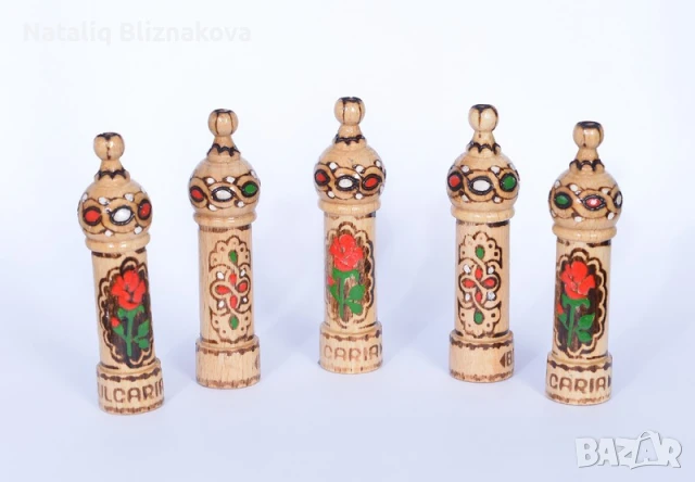 Бродирани кърпички с традиционни български шевици , снимка 11 - Декорация за дома - 51271184