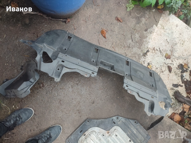 Кора под двигател Cr-v 4 2012 - 2018, снимка 3 - Аксесоари и консумативи - 52721982