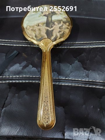 Четка с позлата 