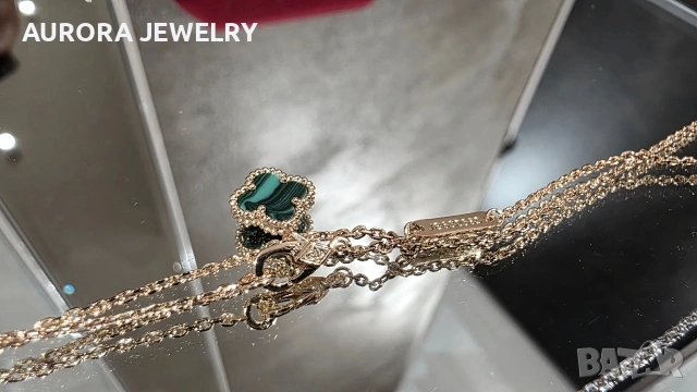 Van Cleef & Arpels VCA Gold Green Malachite Sweet Alhambra Clover Дамско Колие, снимка 8 - Колиета, медальони, синджири - 54224402