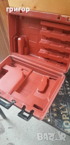 Пластмасов куфар , снимка 5 - Куфари с инструменти - 54011836