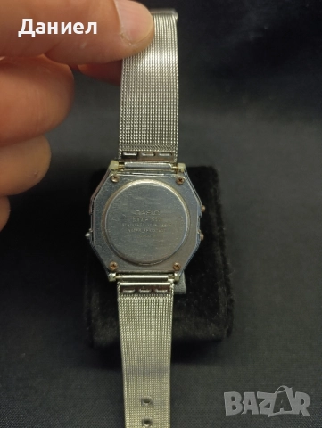 Часовник Casio, снимка 5 - Антикварни и старинни предмети - 52347047
