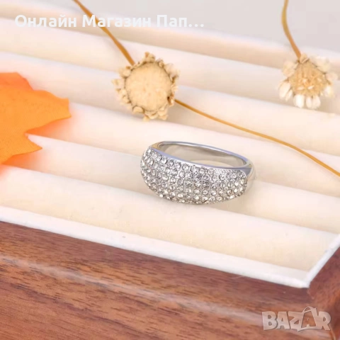 Пръстен Lokaer 316L медицинска стомана с циркони – златист/сребрист, снимка 2 - Пръстени - 52305621