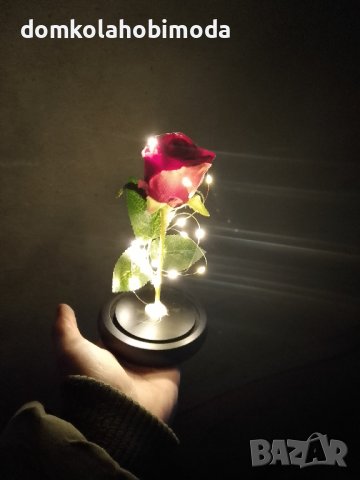 Изкуствена роза с дървена основа LED осветление. 3 ААА, снимка 2 - Изкуствени цветя - 39127953