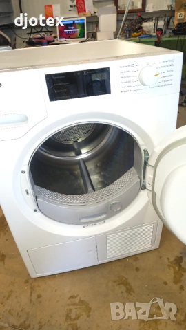 Сушилня Miele 8кг Термопомпа, снимка 2 - Сушилни - 54332164