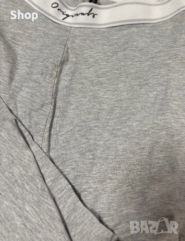 Клин на New Yorker , снимка 2 - Клинове - 53940071