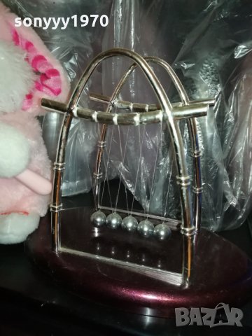 ЛЮЛКАТА НА НЮТОН 1210212042, снимка 4 - Антикварни и старинни предмети - 34442453