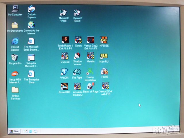 ⭐Продавам ретро компютър COMPAQ DESKPRO 2000 с много игри⭐, снимка 4 - Геймърски - 40433923