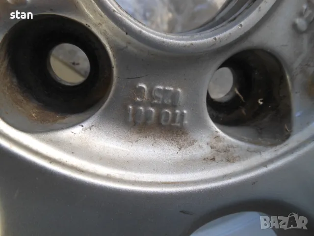 ГОЛФ  резервна гума с джанта, снимка 2 - Гуми и джанти - 49585108