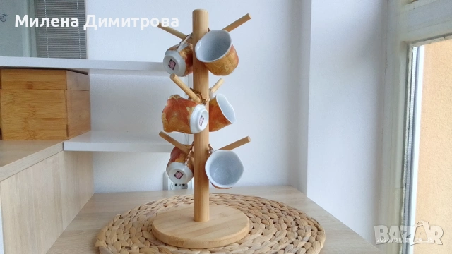 Бамбукова поставка за чаши