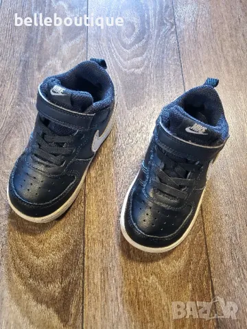 Детски маратонки Nike Найк 25 номер , снимка 3 - Детски маратонки - 49702458