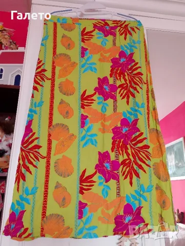 Пъстра, пола с цепки отстрани 30 см цветна п