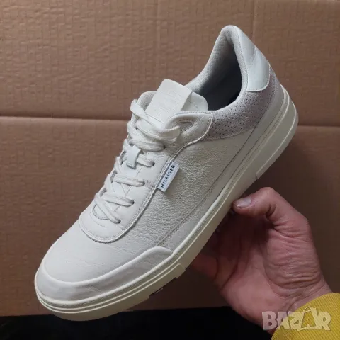 Маратонки / сникърси Tommy Hilfiger  номер 43-44, снимка 2 - Маратонки - 49787179