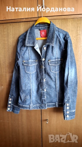 Дамско дънково яке 