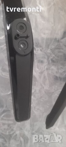 TV стойка за Телевизор CROWN модел 39J110HD, снимка 2 - Стойки, 3D очила, аксесоари - 31924693