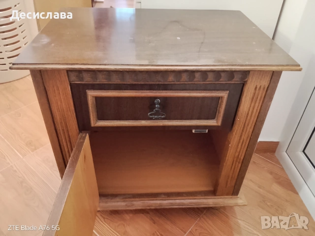 Продавам стари мебели, снимка 12 - Шкафове - 53219201