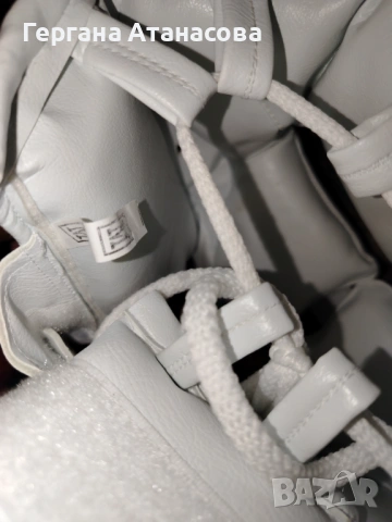 Бяла Каска размер М, снимка 3 - Спортна екипировка - 53931179