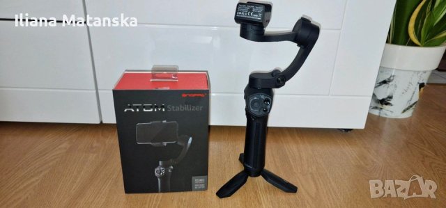 Продавам видеостабилизатор за смартфон, снимка 4 - Селфи стикове, аксесоари - 44239612