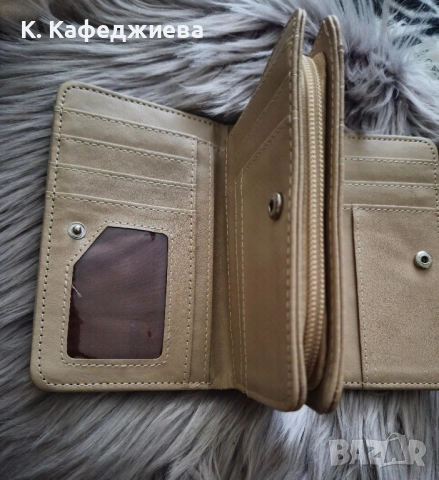 Дамско портмоне, снимка 6 - Портфейли, портмонета - 52378559