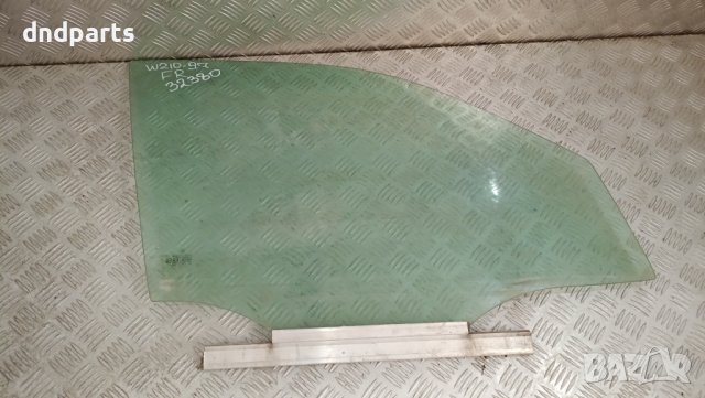 Странично стъкло Mercedes E-Class W210 1997г.(предно дясно)	