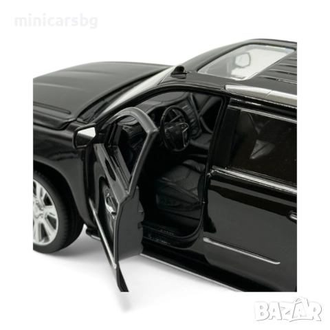 Метални коли: 2017 Cadillac Escalade, снимка 8 - Колекции - 52632807