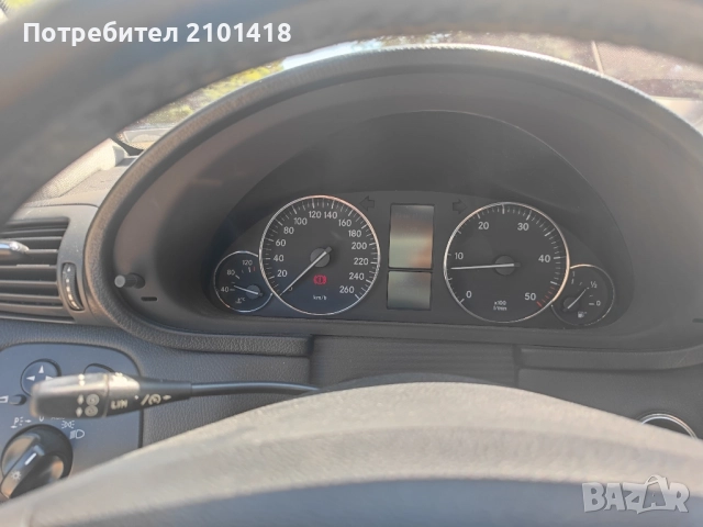 Мерцедес С320 CDI, снимка 13 - Автомобили и джипове - 51686169