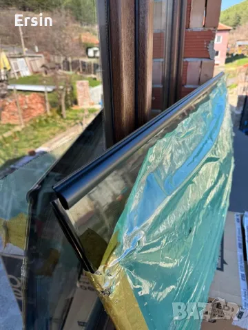 Чисто нов оригинален прозорец за Каравана Fendt 2014 година с размери 1450x590 цена  950.00 лева, снимка 4 - Къмпинг мебели - 49322722