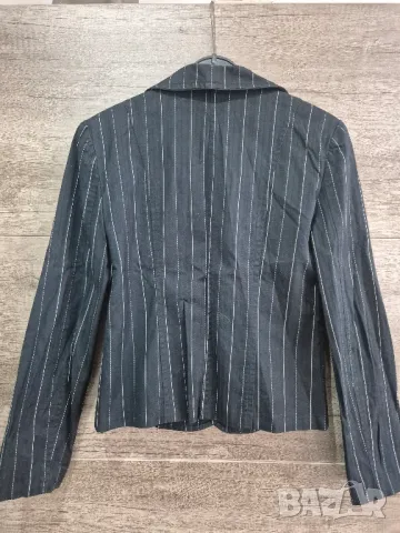 Дамски сака, снимка 4 - Сака - 50432992