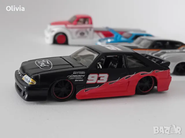 Maisto Pro Rodz/ Pro Playerz 1:64 Ford Mustang, Oldsmobile American Muscle, снимка 3 - Колекции - 49704578