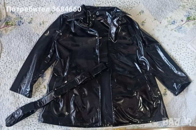 Продавам дамско яке 