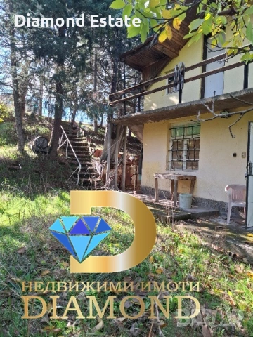 Двуетажна вила в град Харманли