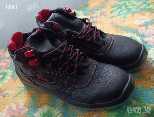 Работни обувки с метални бомбета. Масло и киселинно устойчива подметка. Размер 45. Нови., снимка 2 - Други - 48688594