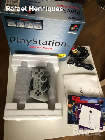 Playstation SCPH-5552 + Dualshock Джойстик в оригинална кутия с ръководства., снимка 2 - PlayStation конзоли - 56235988