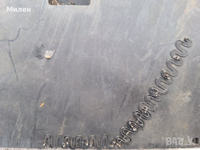 Предпазна Кора Под Радиатора За Моделите На Volvo S40 XC60 от 2004-2016 Година  Волво , снимка 5 - Части - 42505232