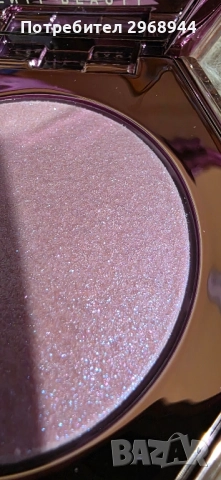 Fenty beauty Diamond Bomb халатер диамантена бомба, снимка 2 - Декоративна козметика - 51936699